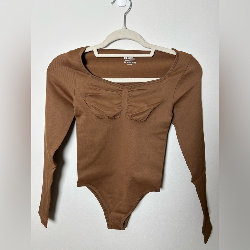 OQQ 2 pack bodysuits